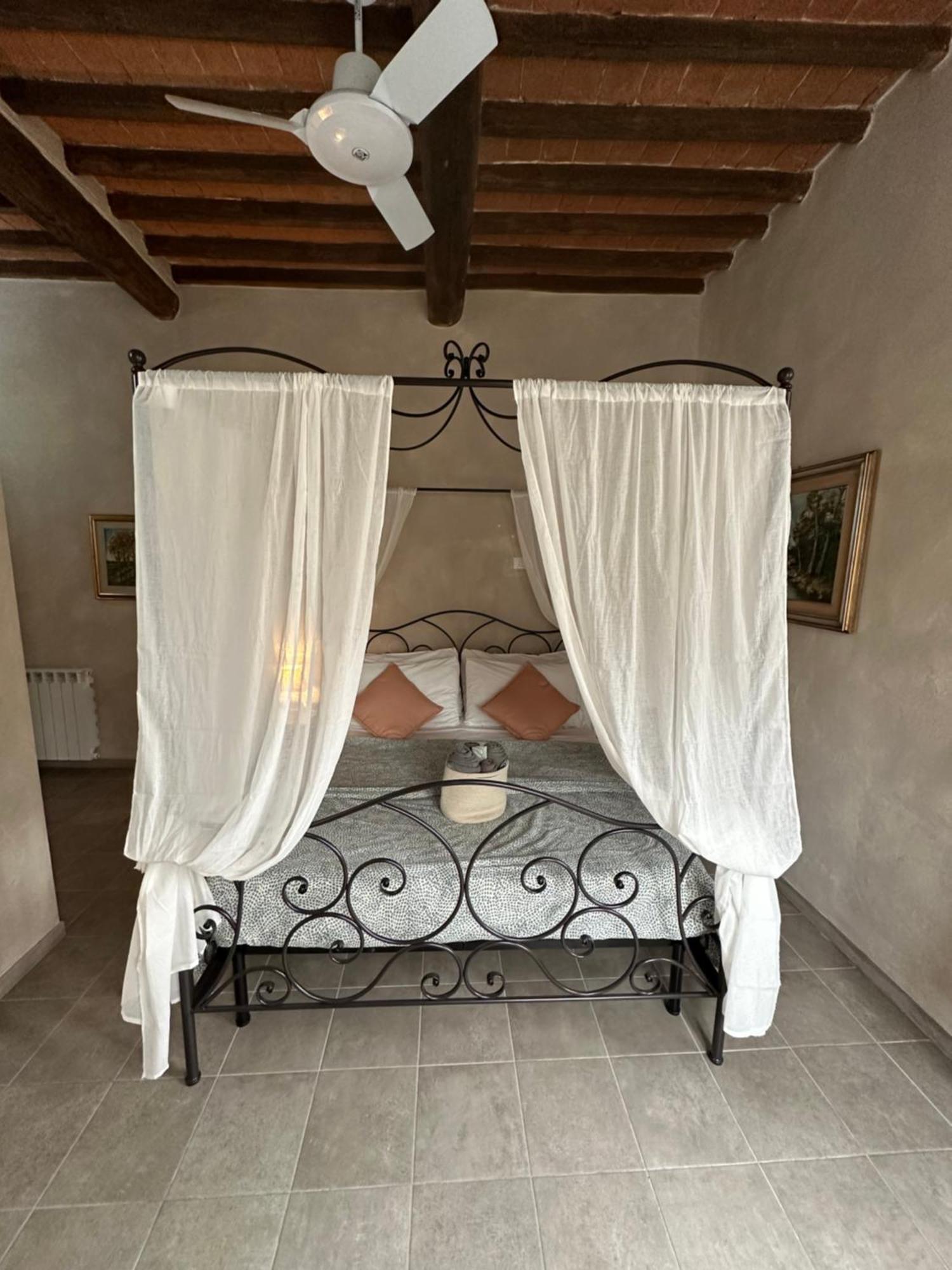 - Il Casale Toscano - 1900Mt From Leaning Tower - No Breakfast - Free Parking Pise Chambre photo